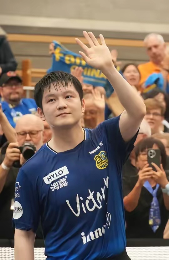 阵容并非越 阵容并非越